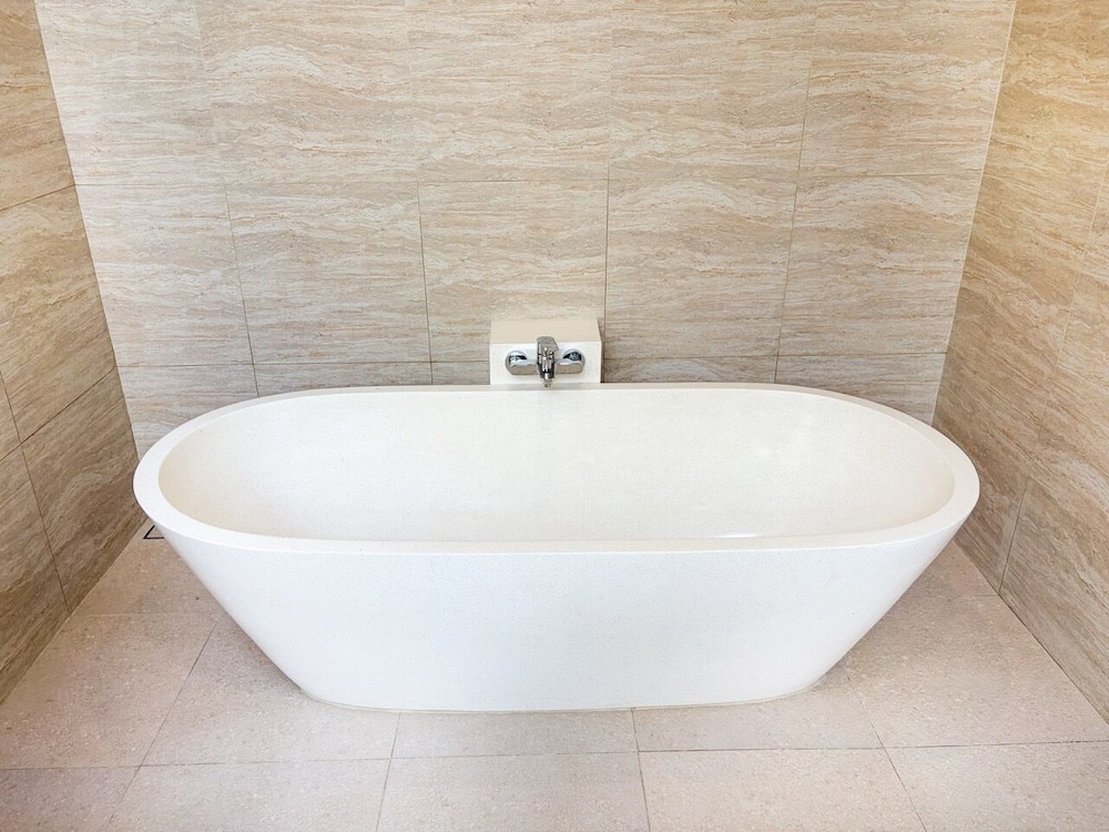 Svarna Suite Seminyak 44/62