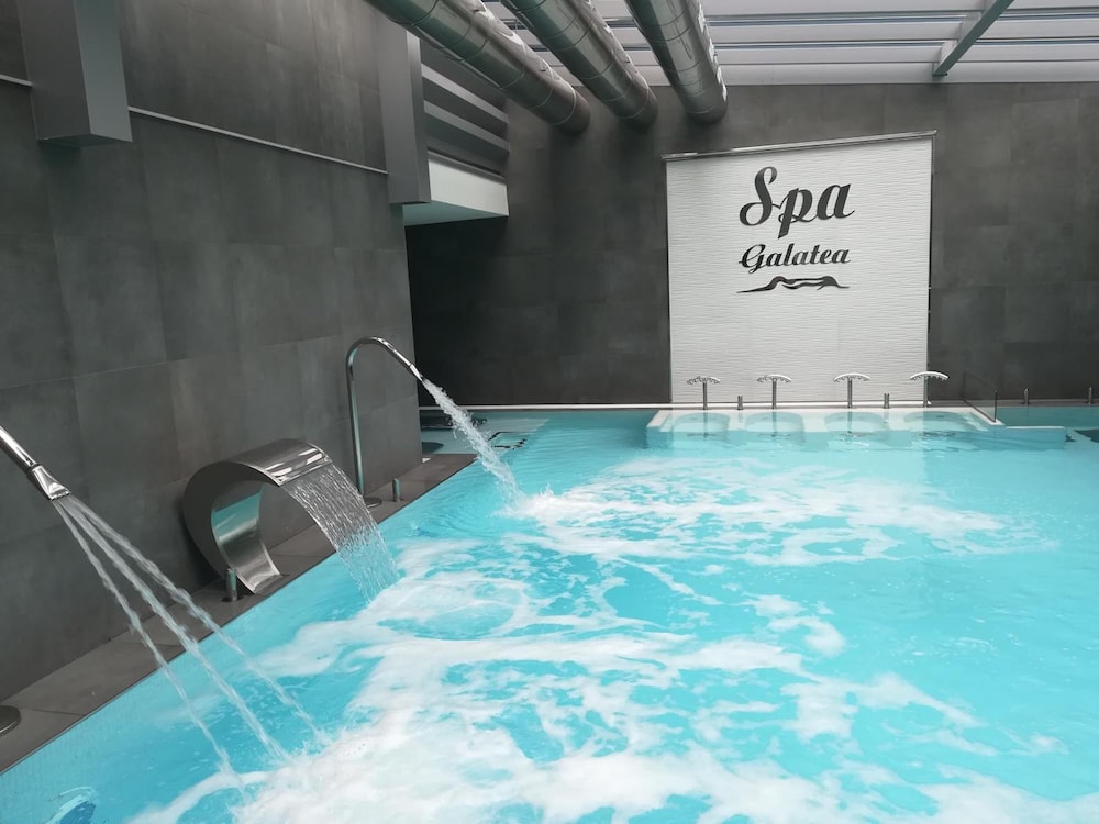 Galatea And Spa 20/32