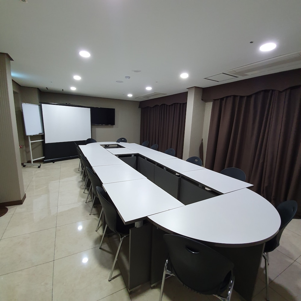 CS Premier Hotel Anyang 37/45