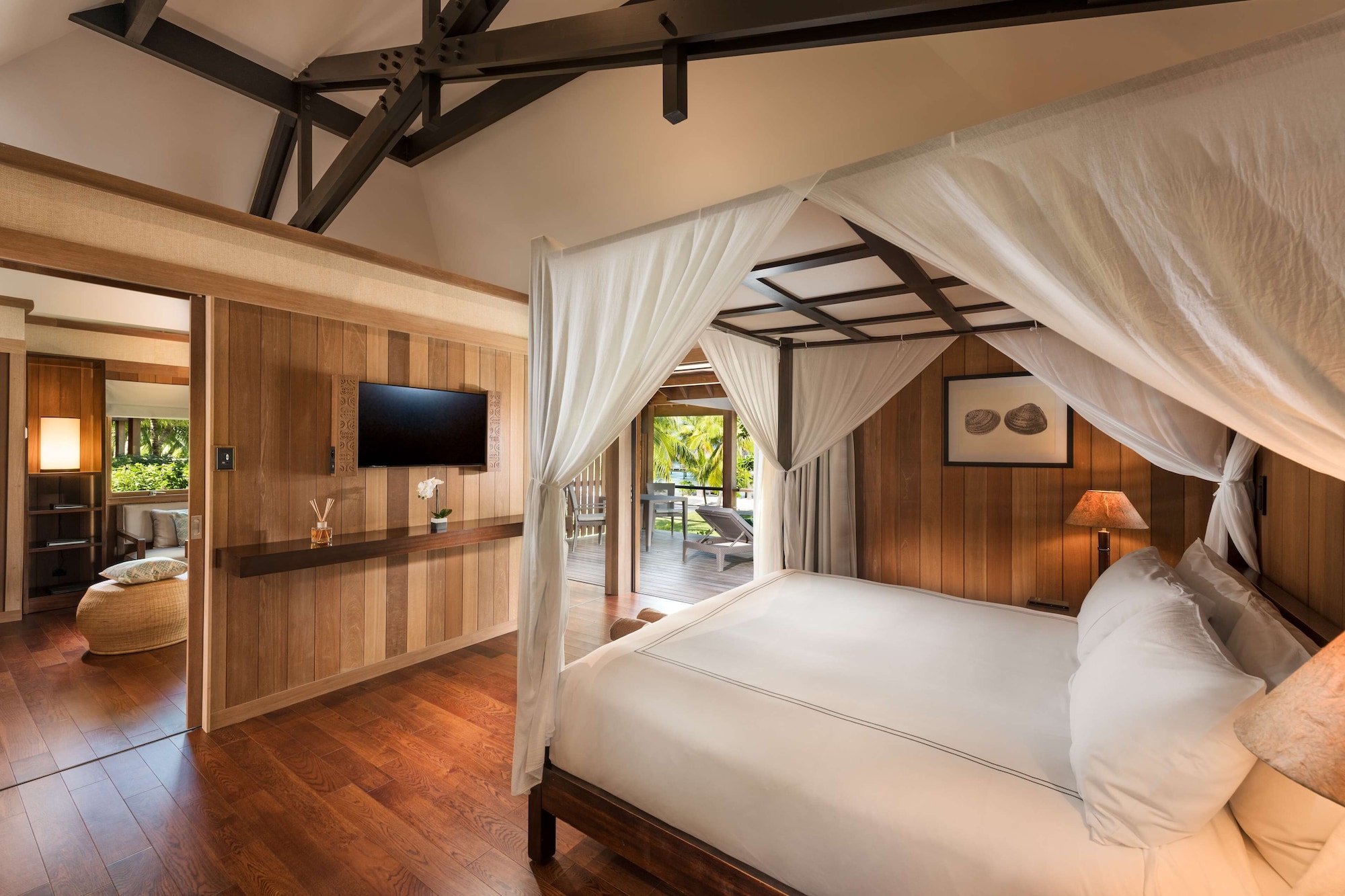 Tropical, Villa, King Bed, Beach View, with Pool