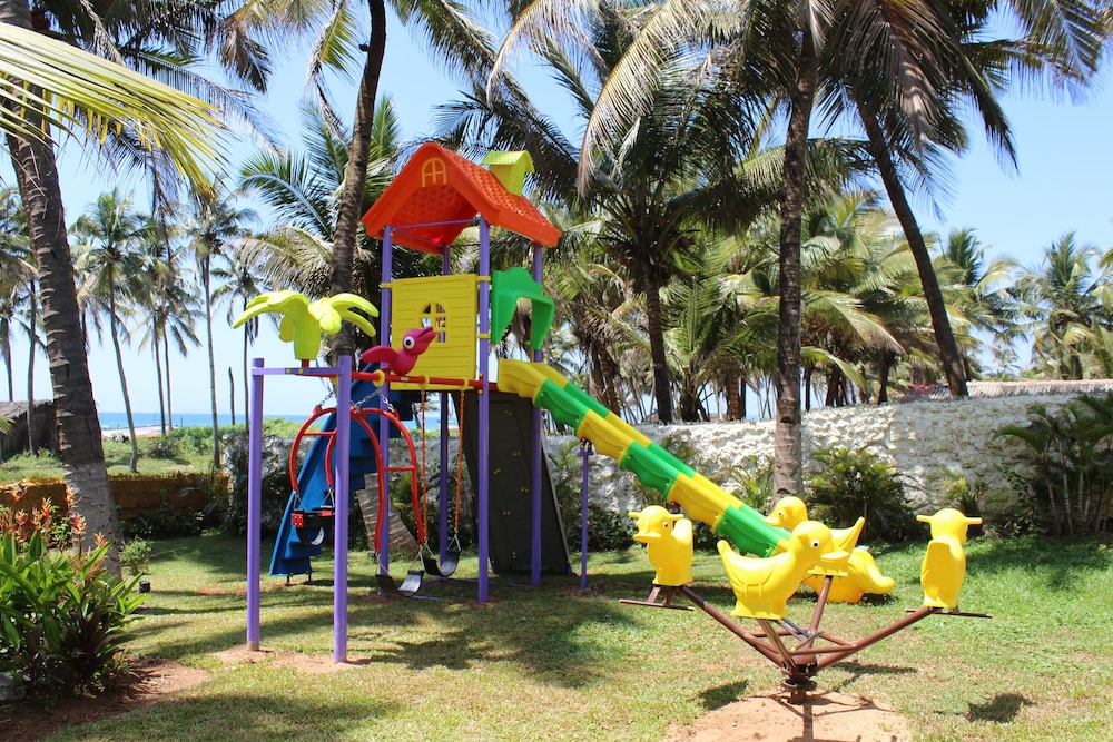 Longuinhos Beach Resort 32/33