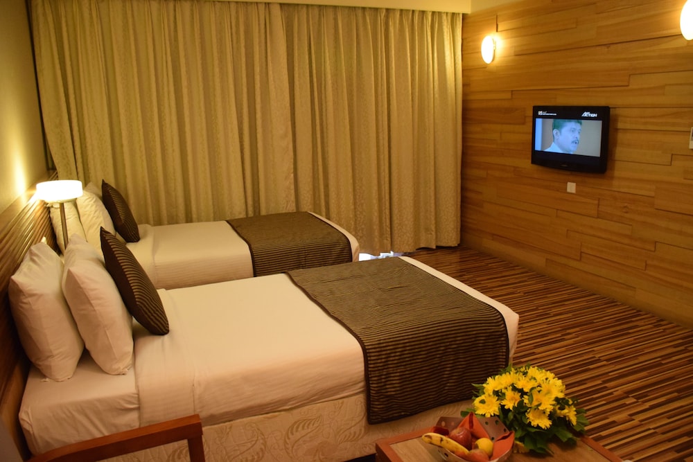 St Laurn Meditation And Spa 30/50