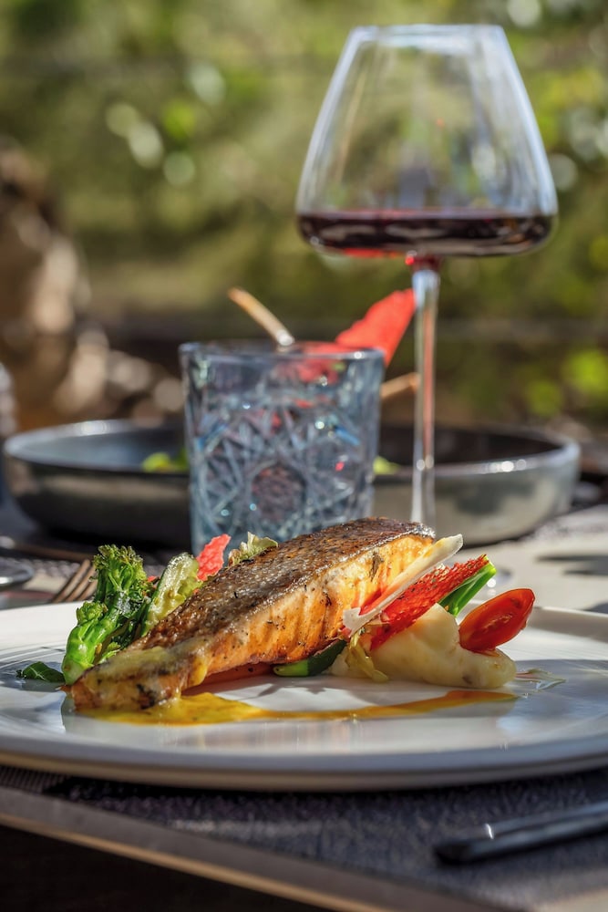 JW Marriott Masai Mara Lodge 11/48
