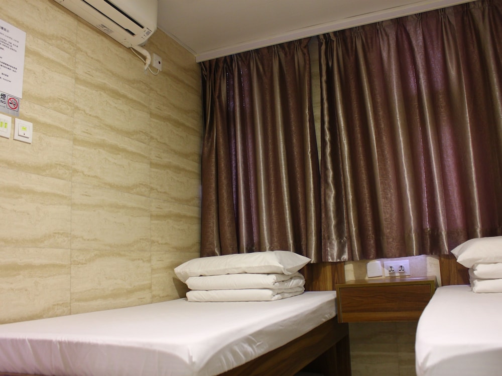 Kong Hing Guest House 36/67