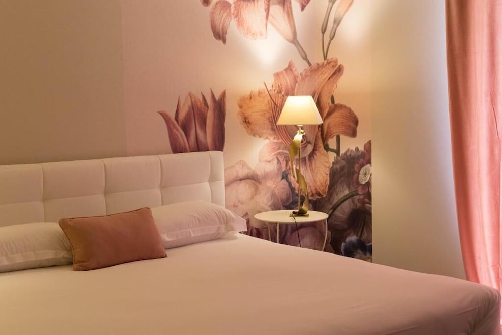 Hotel Les Jardins de La Madrague 27/65