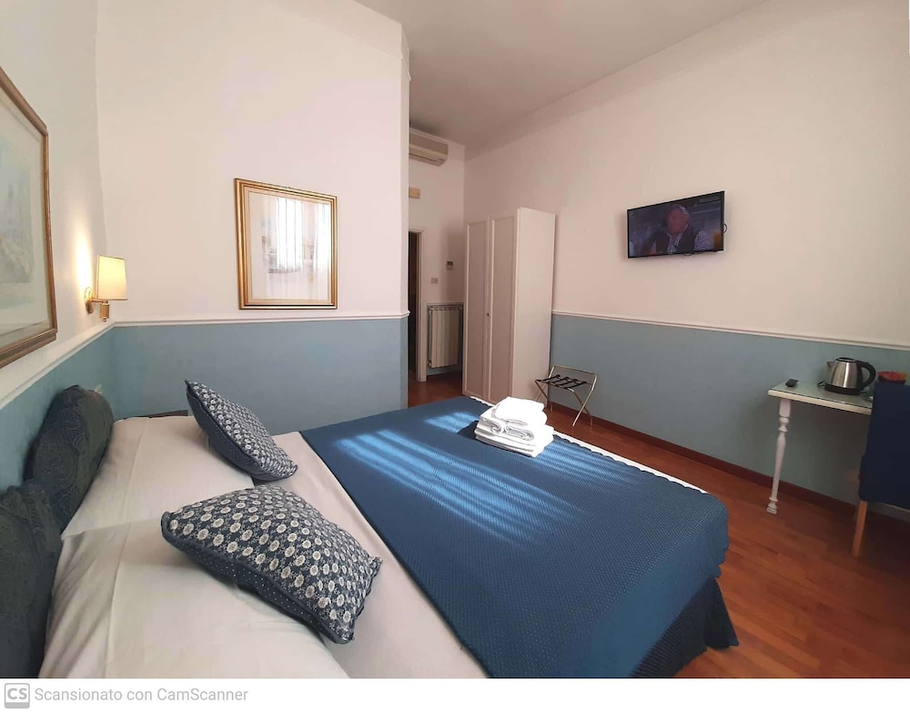 Hotel Porta Pia 24/49