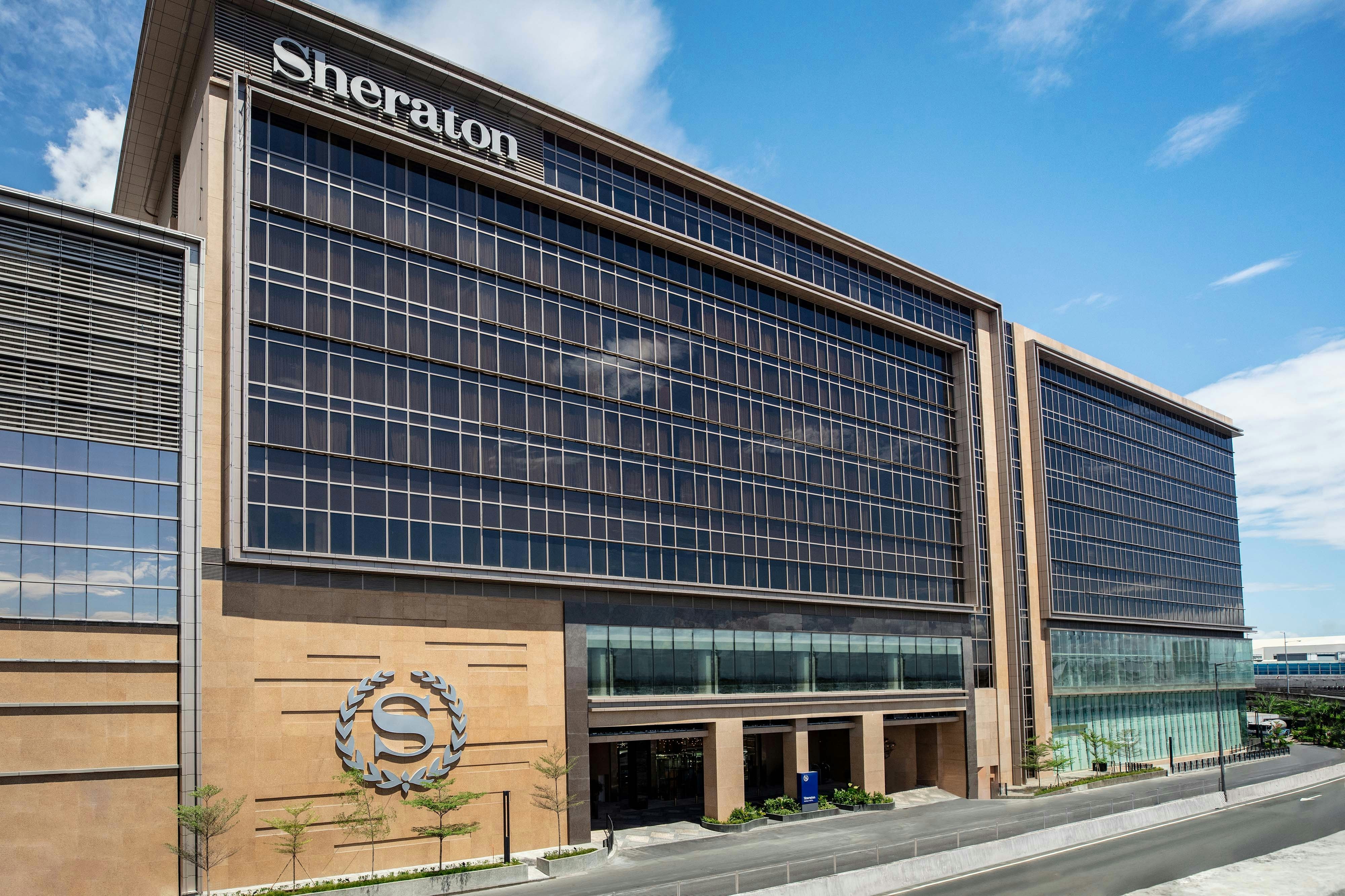 Sheraton Manila Hotel 2/45