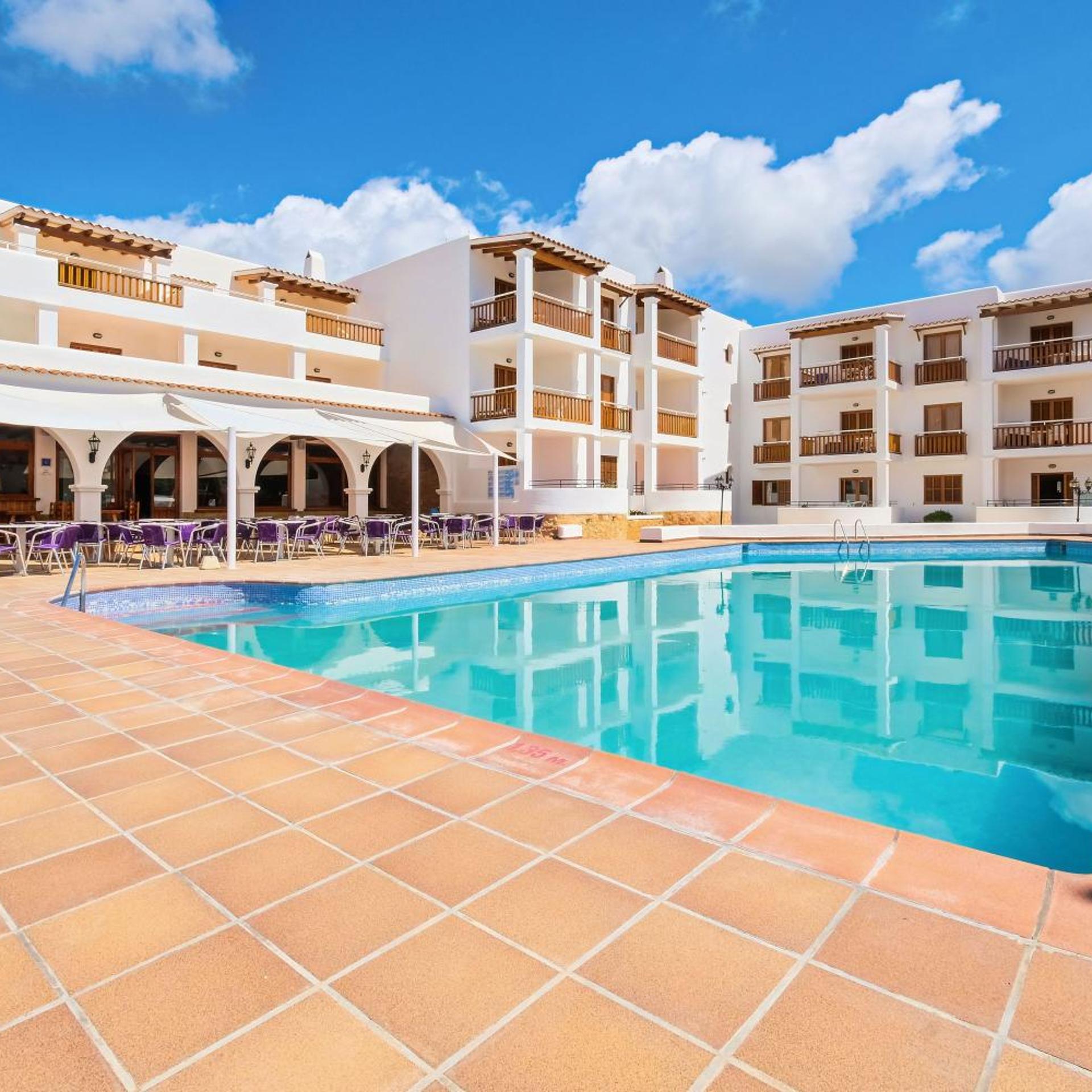 Azuline Apartamentos Can Sanso 12/23