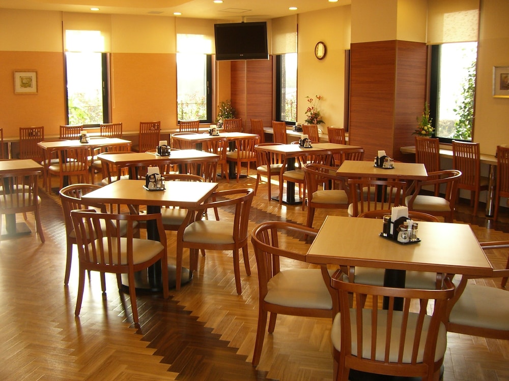 Hotel Route-Inn Wakamiya Inter 33/44