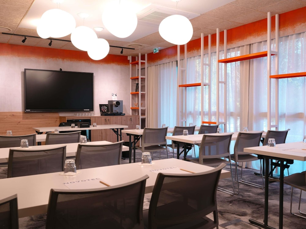 Novotel Valence Sud 37/48
