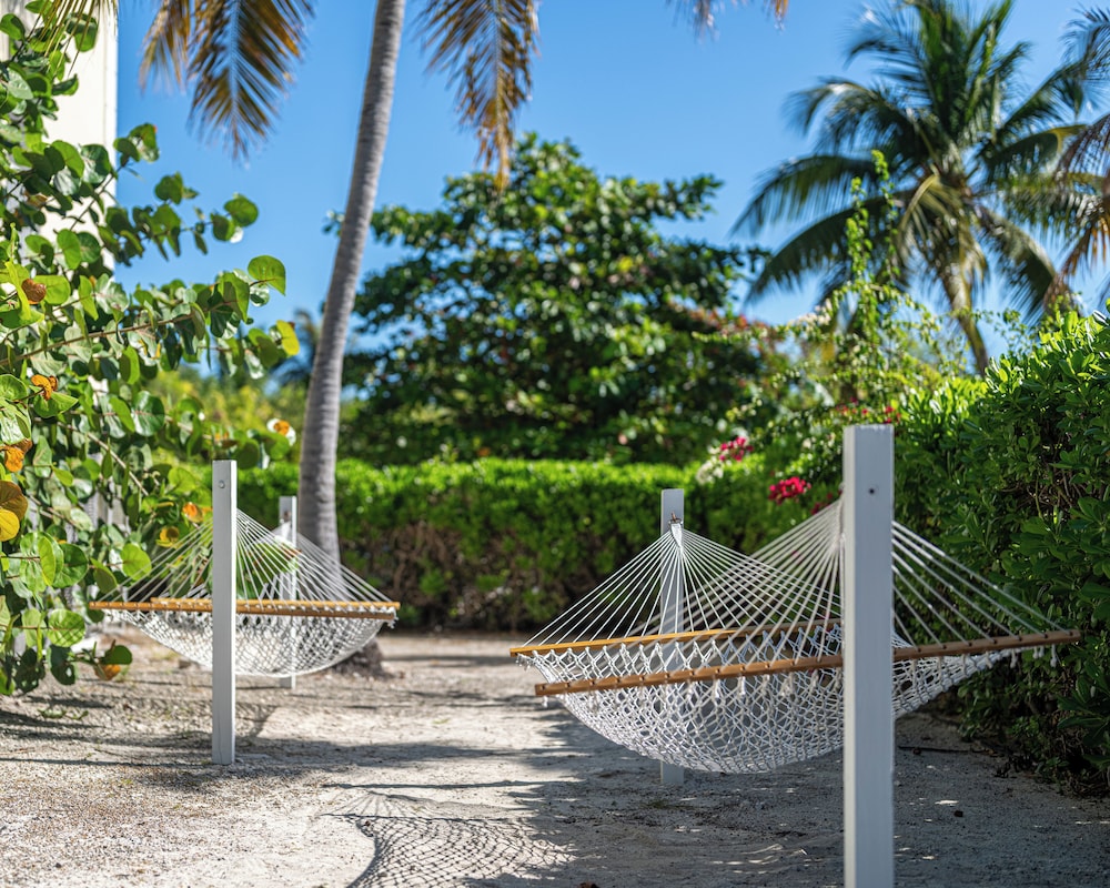 Ports of Call Resort 48/50