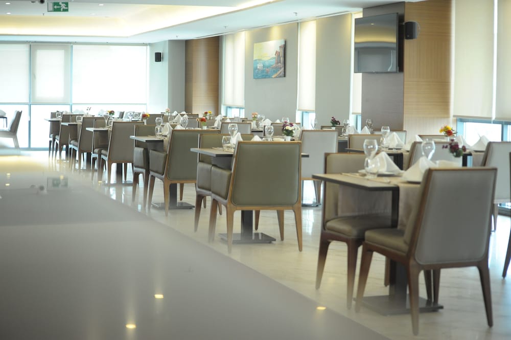 Nearport Hotel 29/34