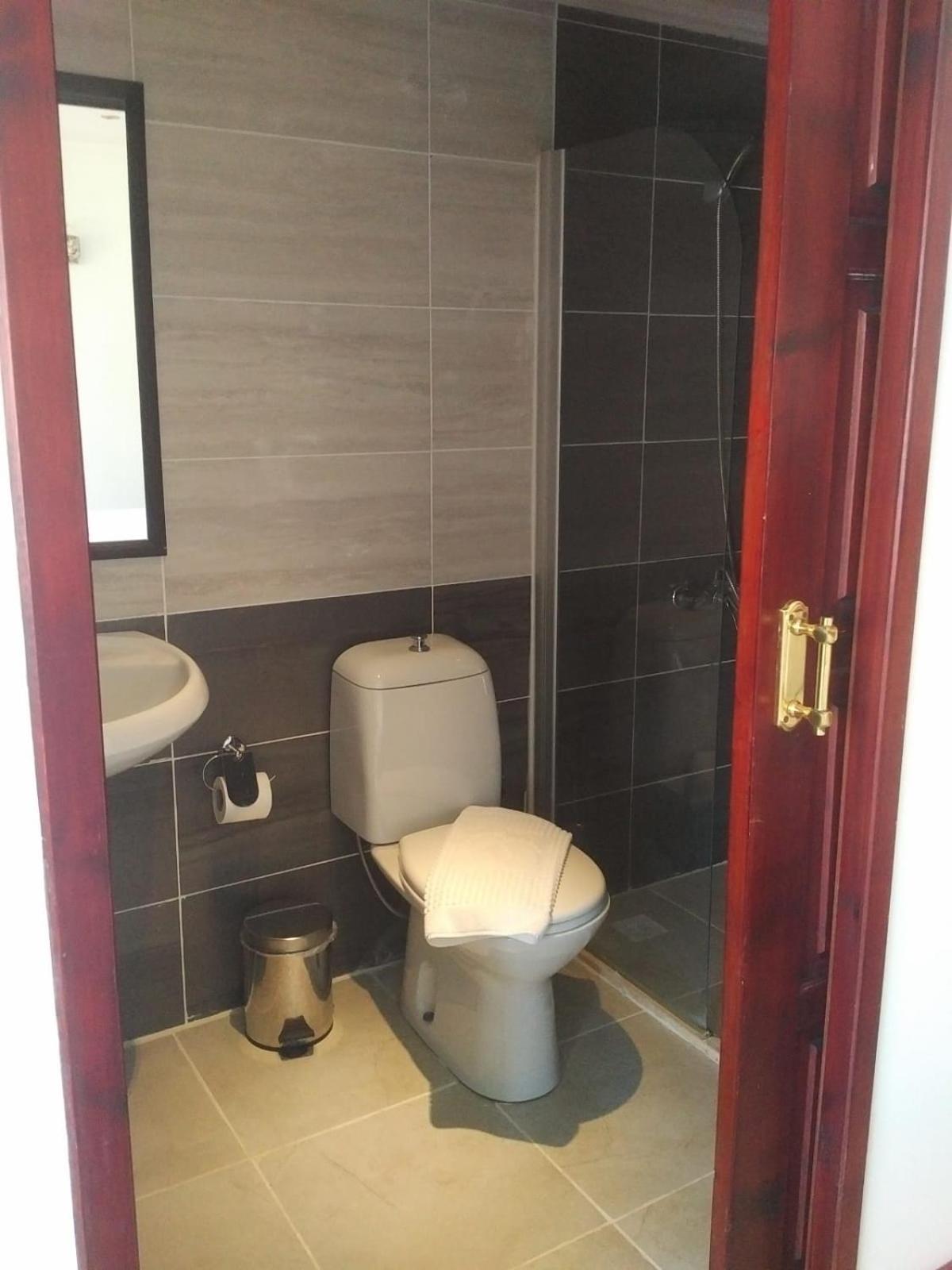 Korsan Ada Hotel 53/58