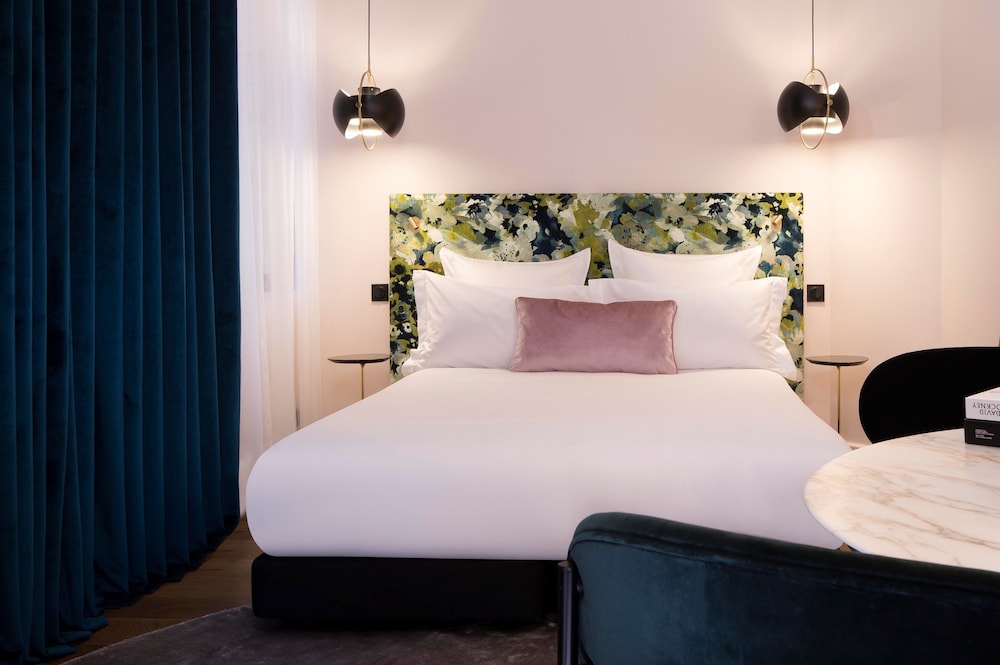 Hôtel Cardinal 33/66