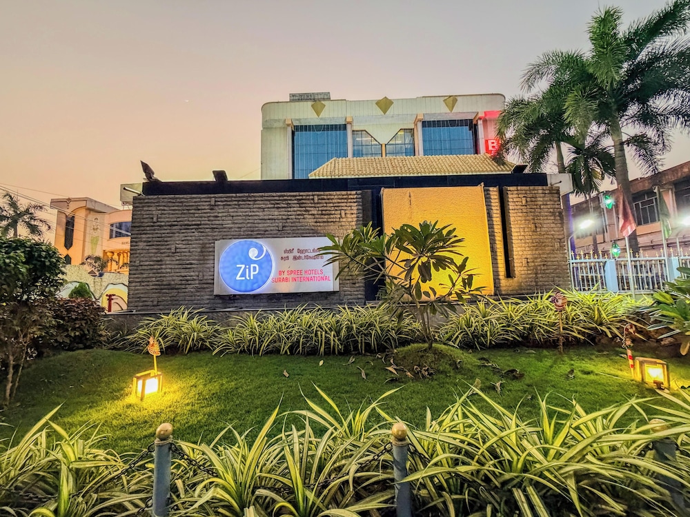 Zip By Spree Hotels Surabi International 53/58