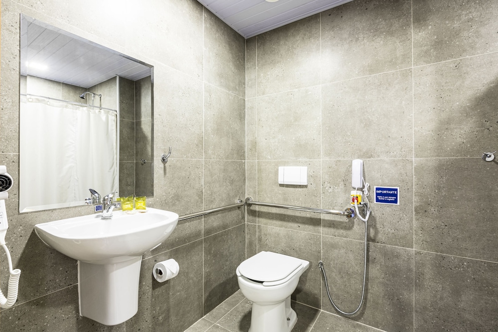 HOTEL GRAAL INN MAIRIPORA 34/36