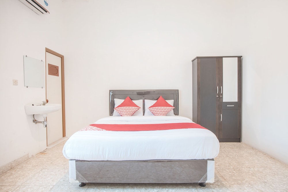 Oyo 332 Residence G17 28/50