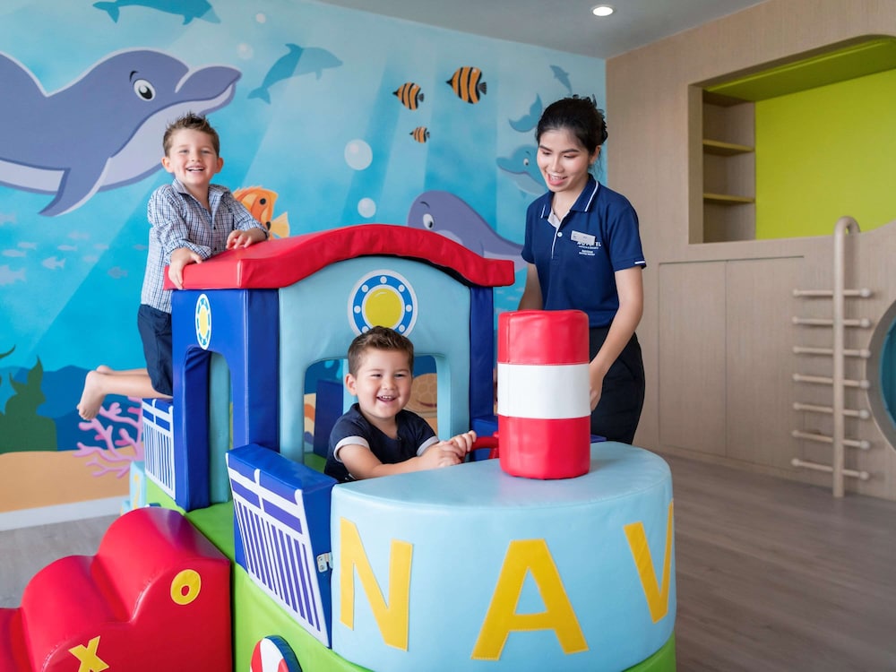 Novotel Rayong Rim Pae Resort 71/76