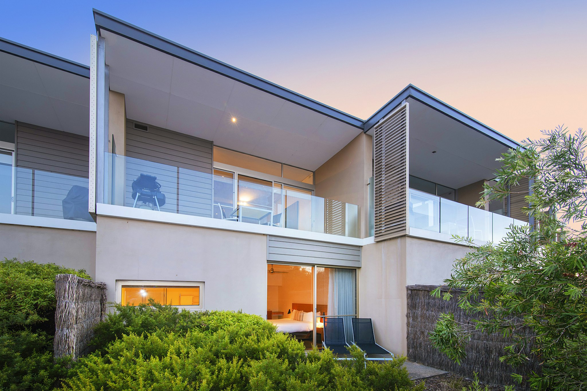 Smiths Beach Resort 2/85