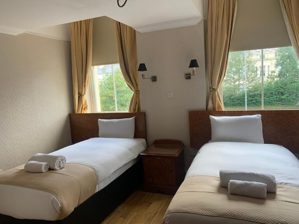 Beech Mount Hotel 25/44