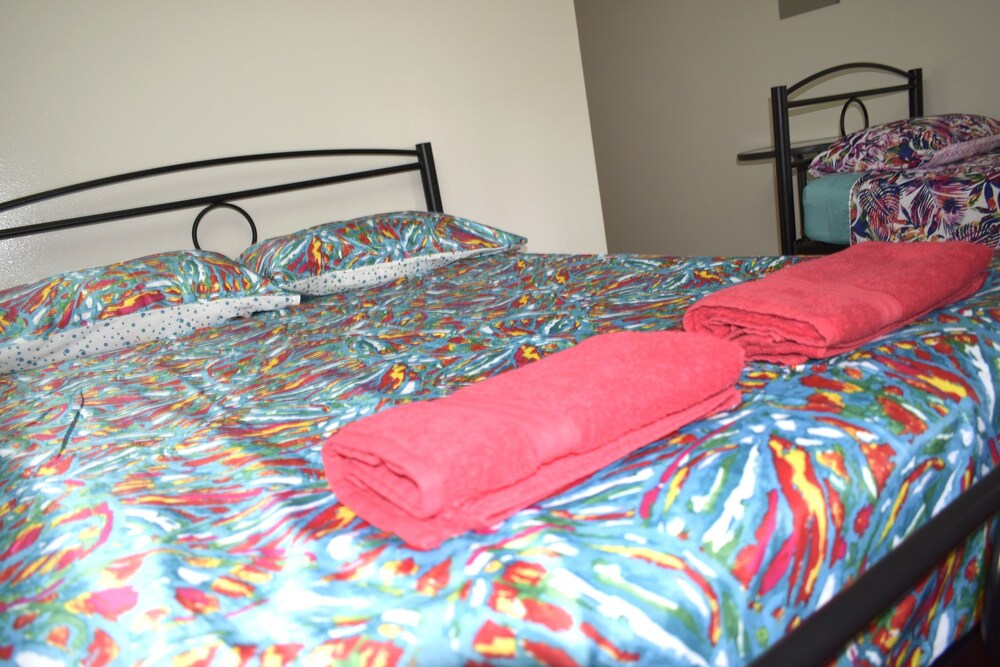 DELUXE, TRIPLE, MULTIPLE BEDS, GARDEN VIEW