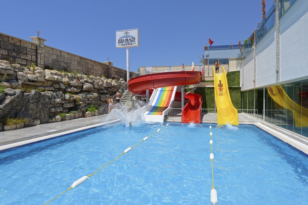 Asia Beach Resort & Spa Hotel 66/74
