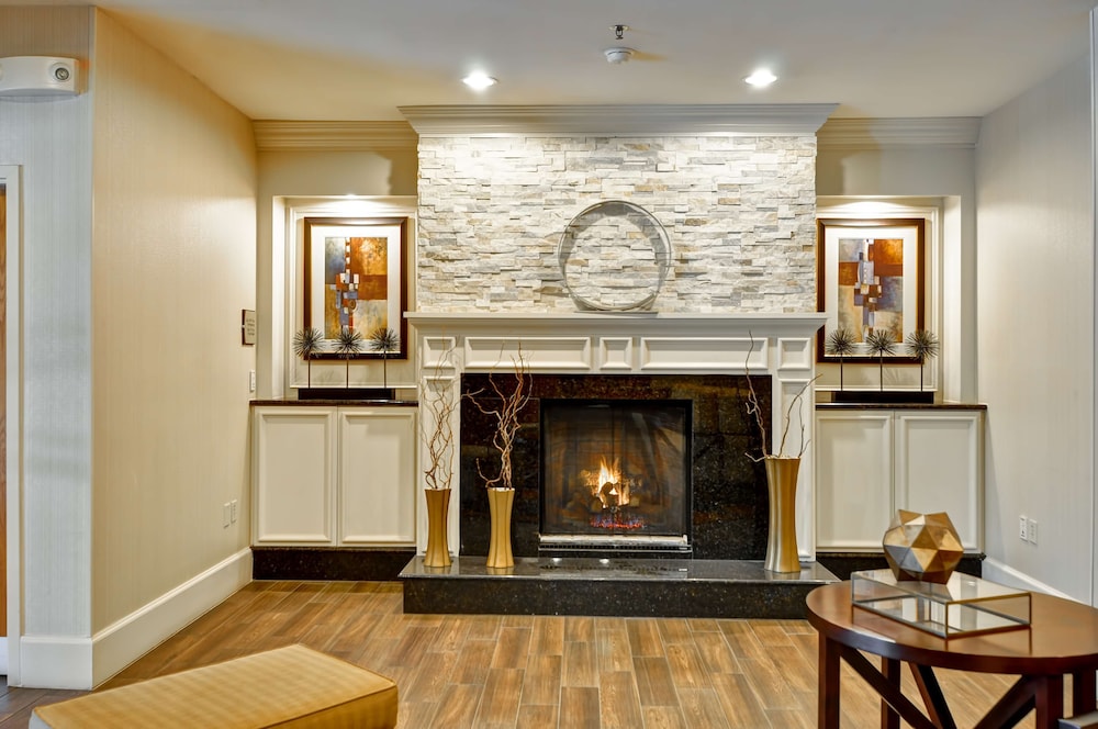 Homewood Suites By Hilton Boston Cambridge Arlington 27/80