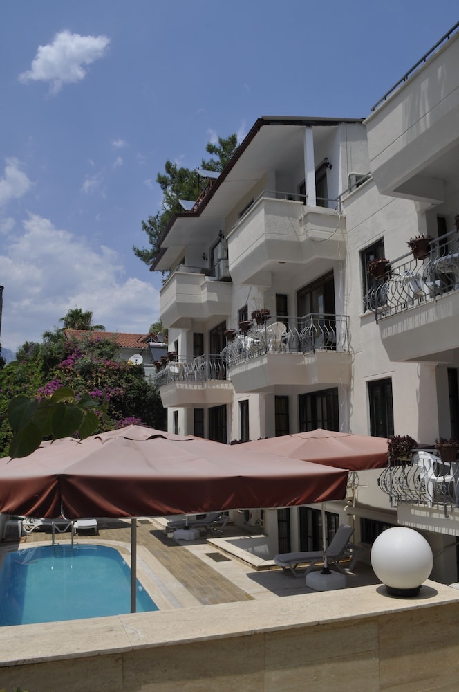 Kemer Suites 4/62