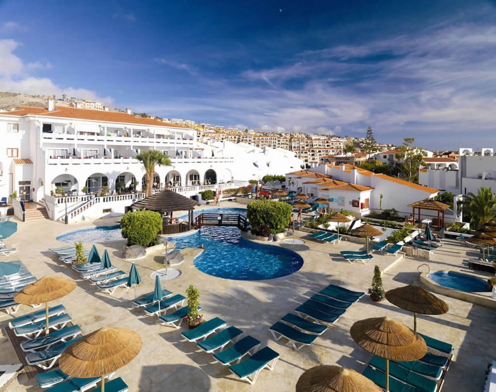Regency Torviscas Apartments And Suites 48/63