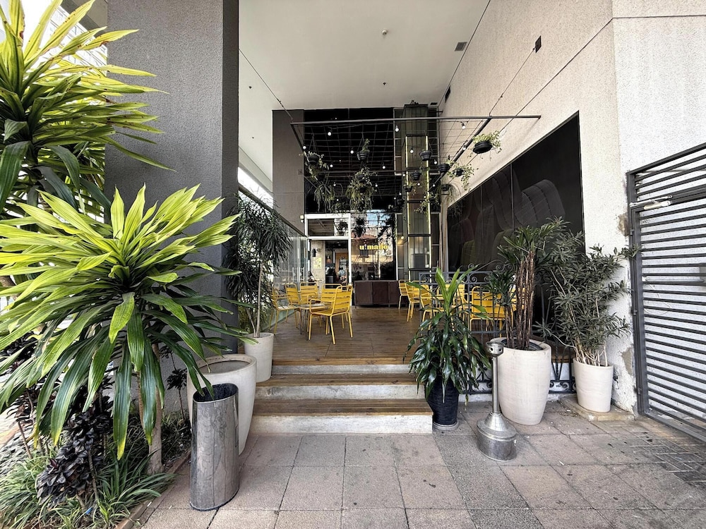 Ibis Sao Paulo Ibirapuera 8/63