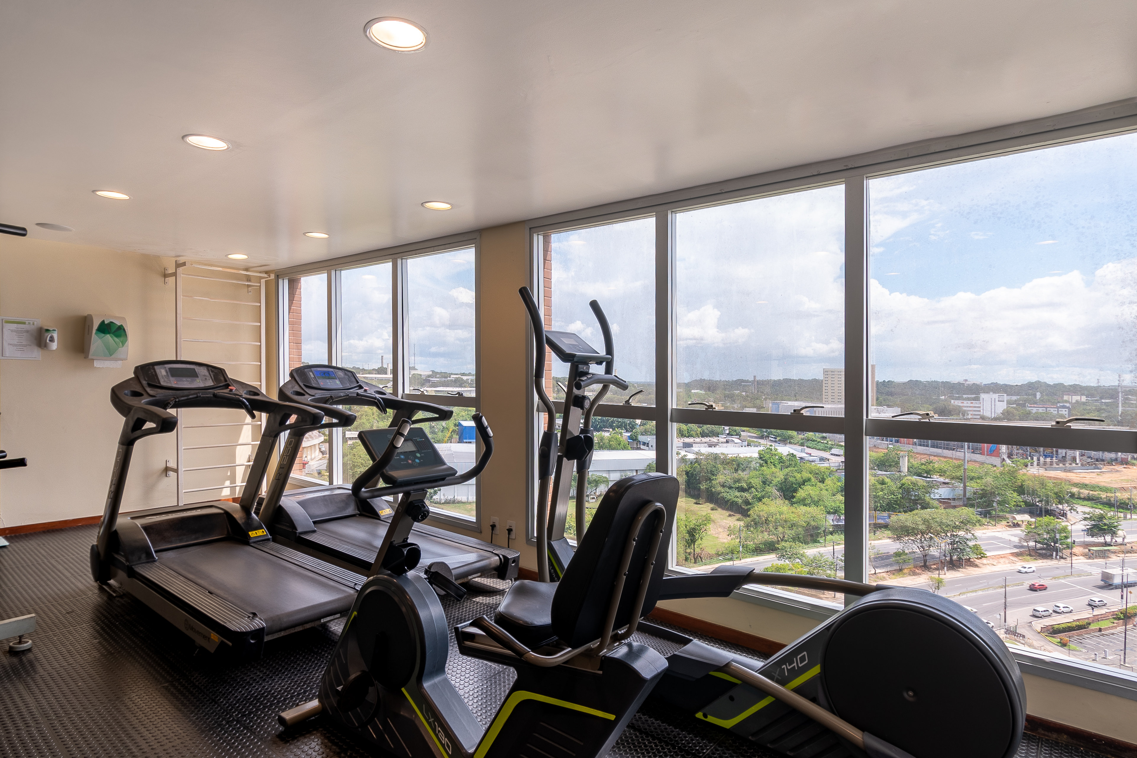 Holiday Inn Manaus 25/50