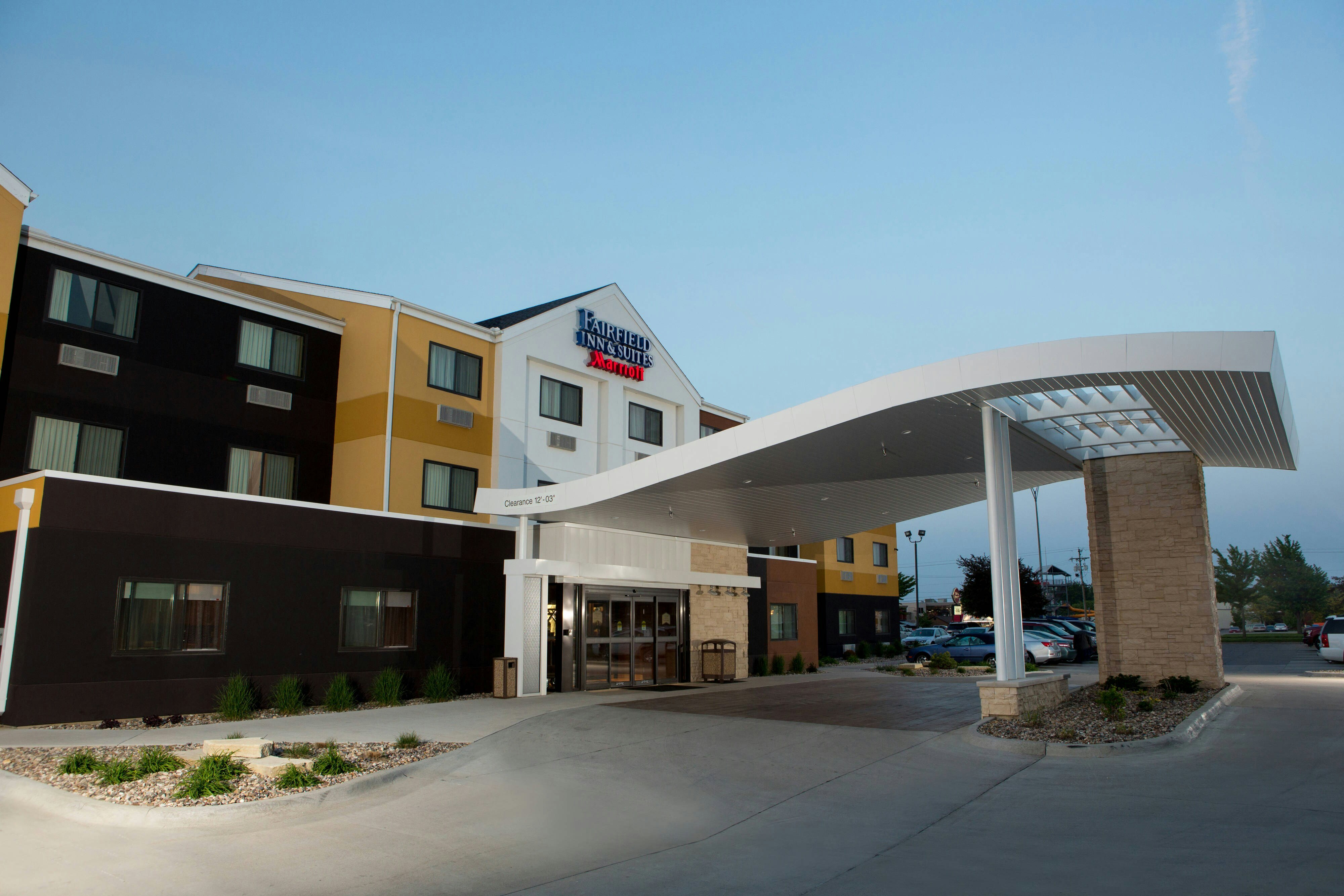 Fairfield Inn Suites By Marriott Burlington 7/7