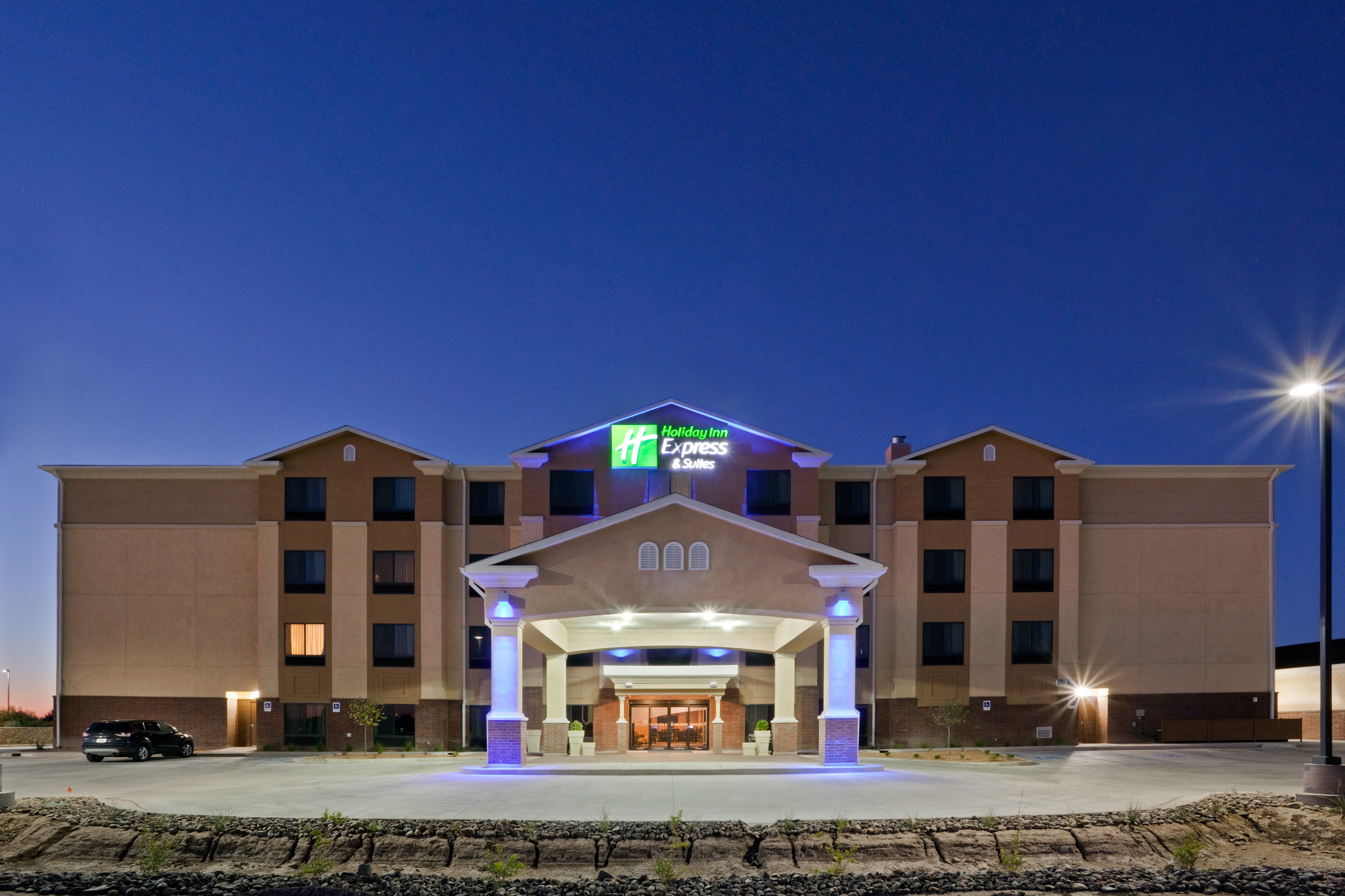 Holiday Inn Express Hotel Suites Deming Mimbres Valley 2/38