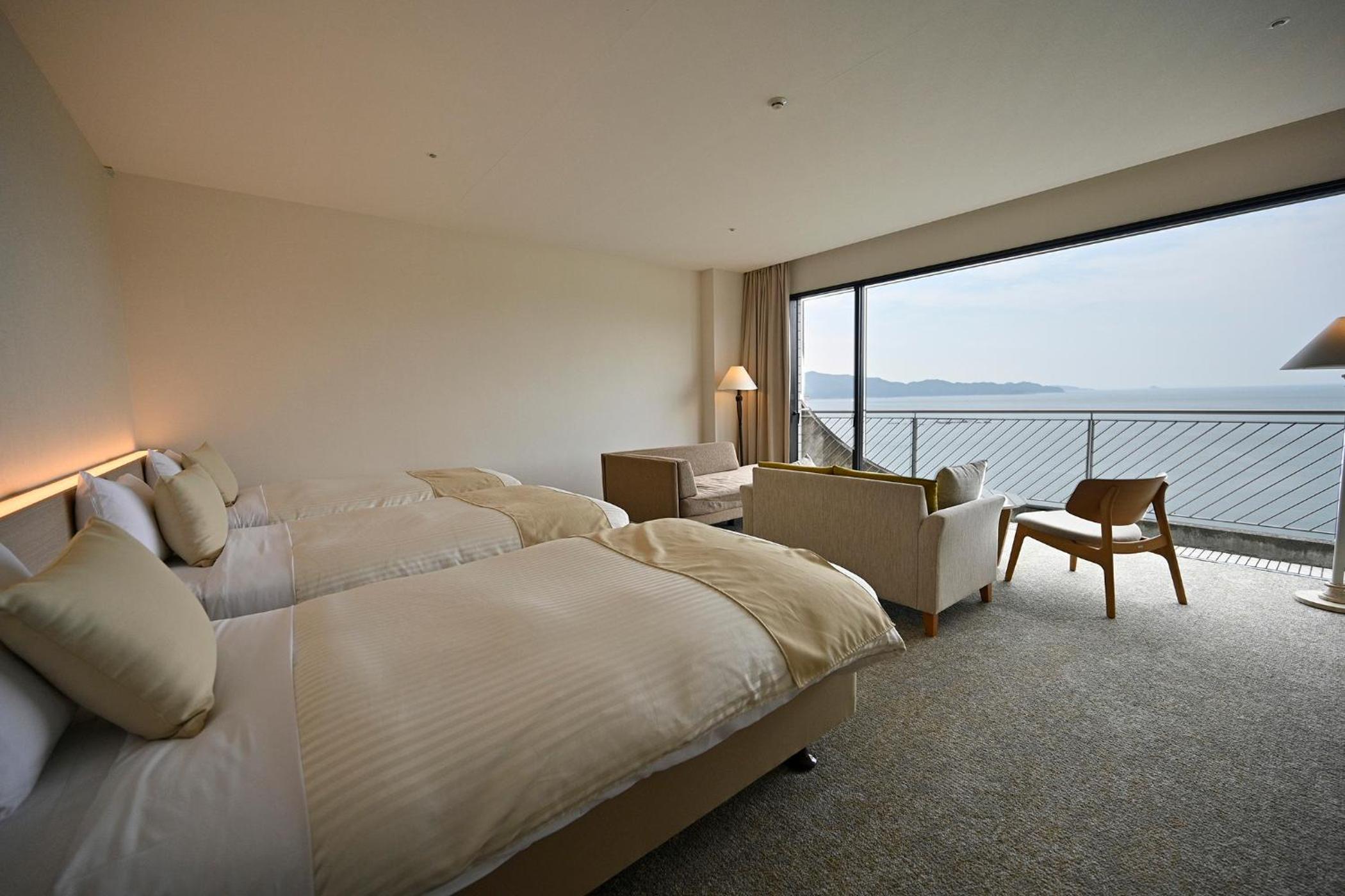 Interior, Junior Suite, Triple, Indoor Bath, Top Floor