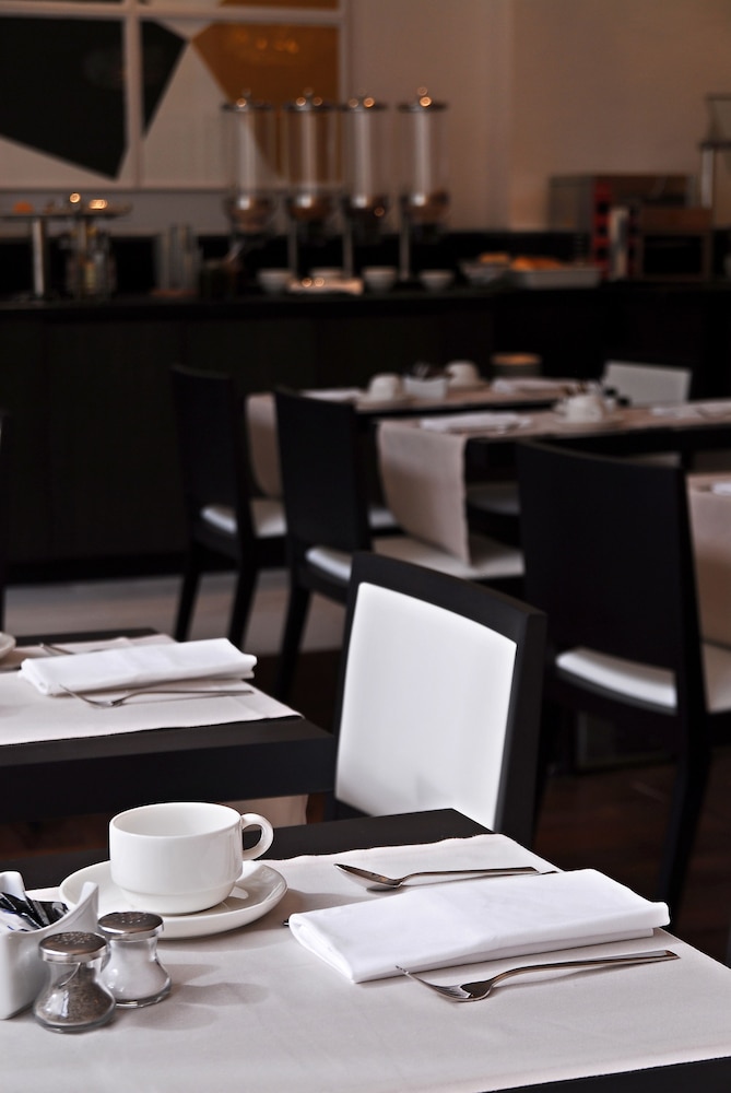 Grupotel Gran Via 678 Hotel 47/50