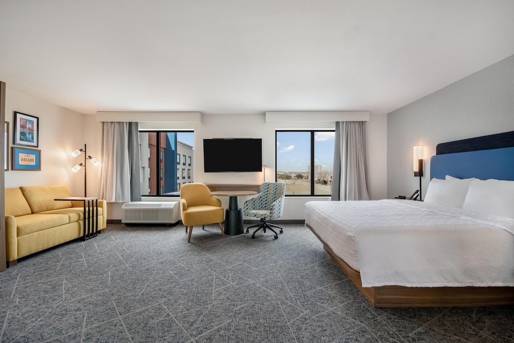 Hampton Inn & Suites by Hilton Irving DFW Airport North 19/56