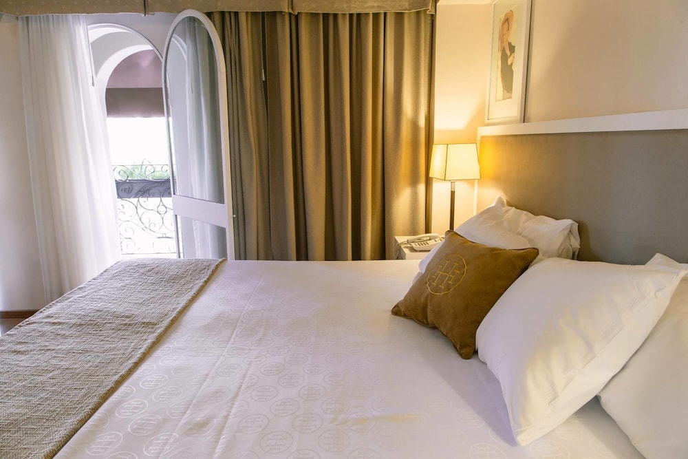 Huentala Hotel Boutique 18/69