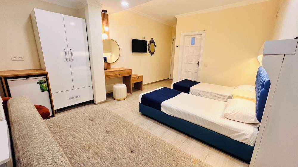 Kumsal Apart Otel Turgutreis 9/28