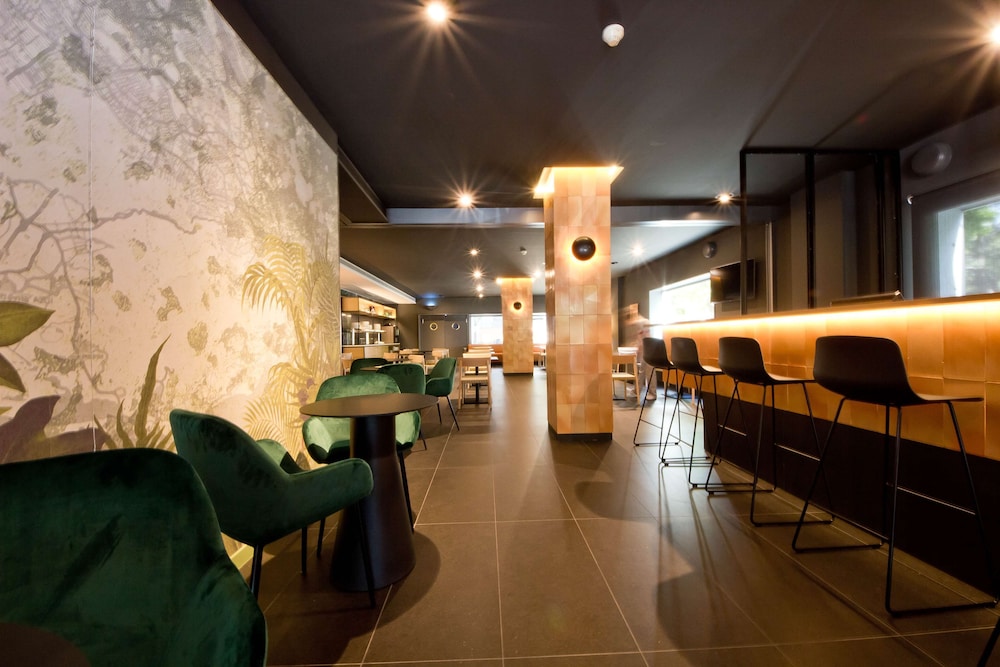 Aparthotel Atenea Valles 48/62