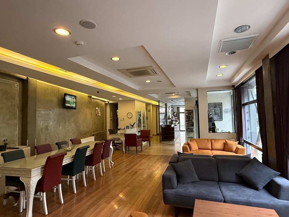 Hotellino 38/63