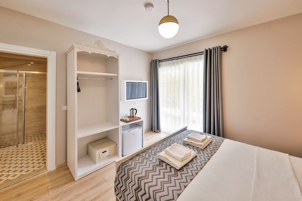Lora Kas Otel 9/17