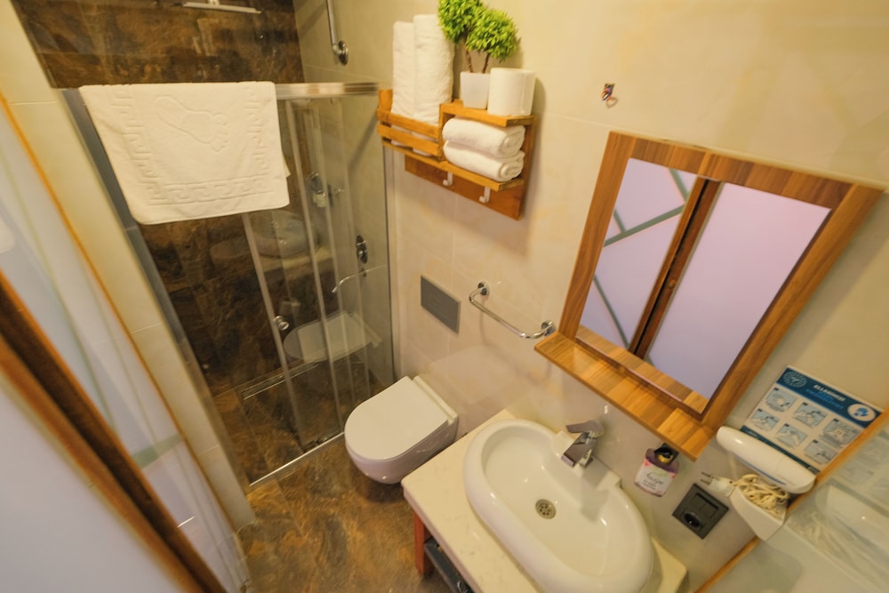 غرفة قياسية بسرير مزدوج بإطلالة على المدينة، Frau Guler Boutique Hotel 5/7
