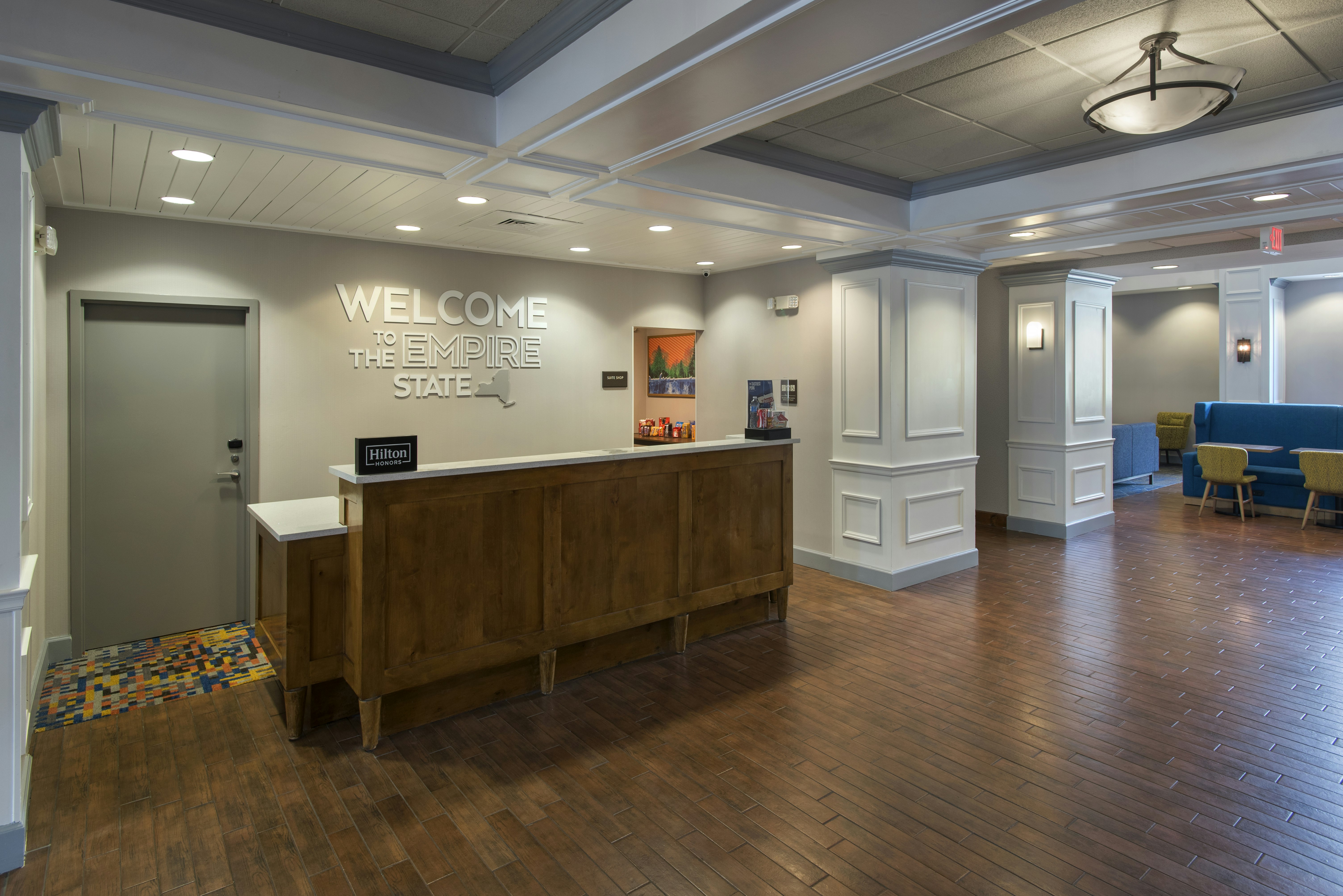 Hampton Inn and Suites New Hartford 6/64