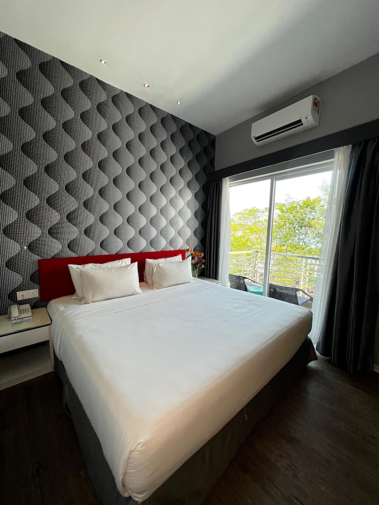 STANDARD, KING BED, BEACH VIEW