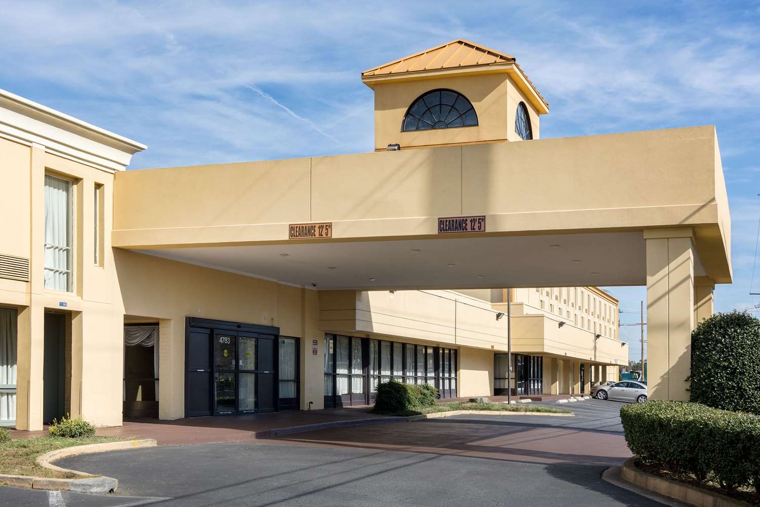 Quality Inn Near Joint Base Andrews-Washington Area 35/36