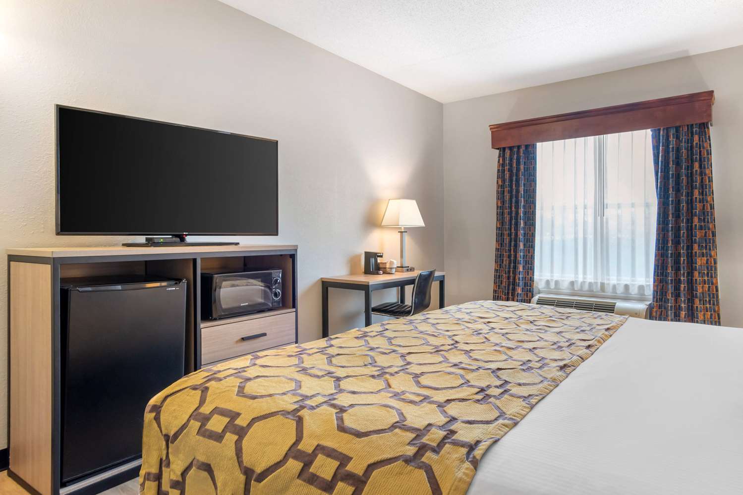 Baymont By Wyndham Kennesaw 14/20