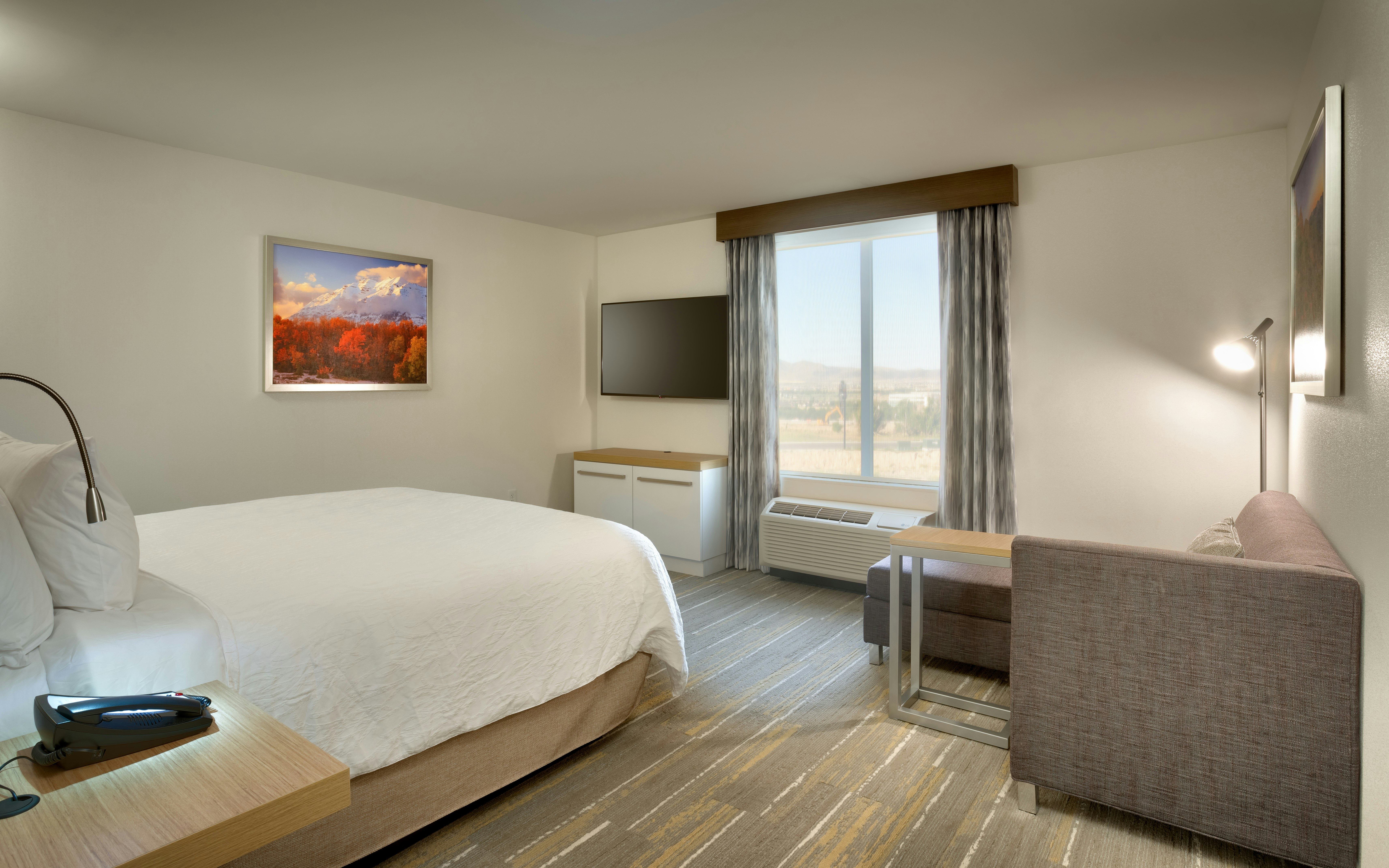 Premium, King Bed