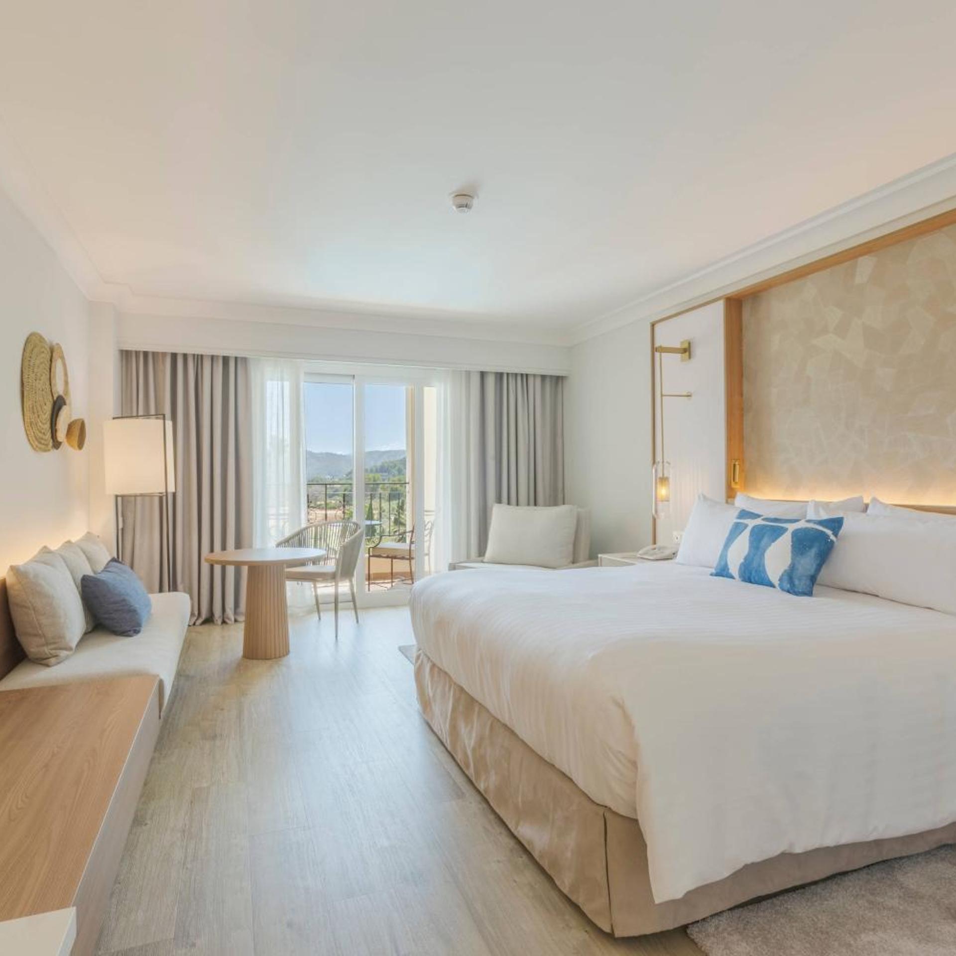 Superior, Double Bed, Resort View