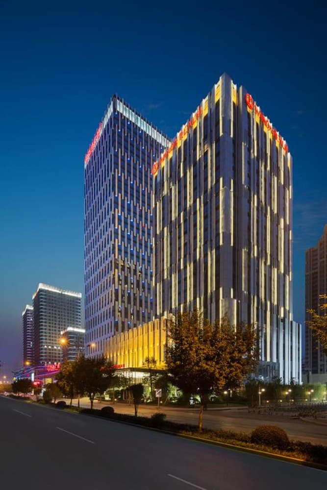 Wanda Realm Longyan 1/40