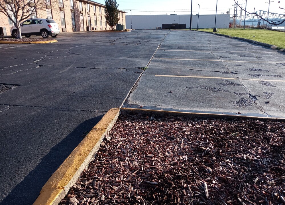 Quality Inn New Martinsville, WV 44/65